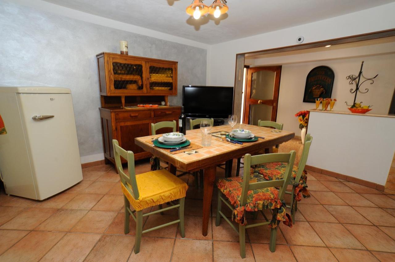 Casa Di Manu Apartment Монтекатини Терме Екстериор снимка