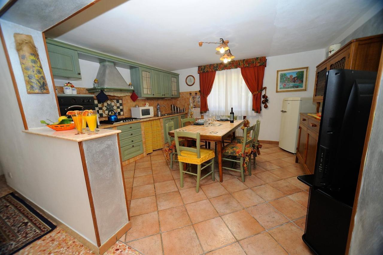 Casa Di Manu Apartment Монтекатини Терме Екстериор снимка