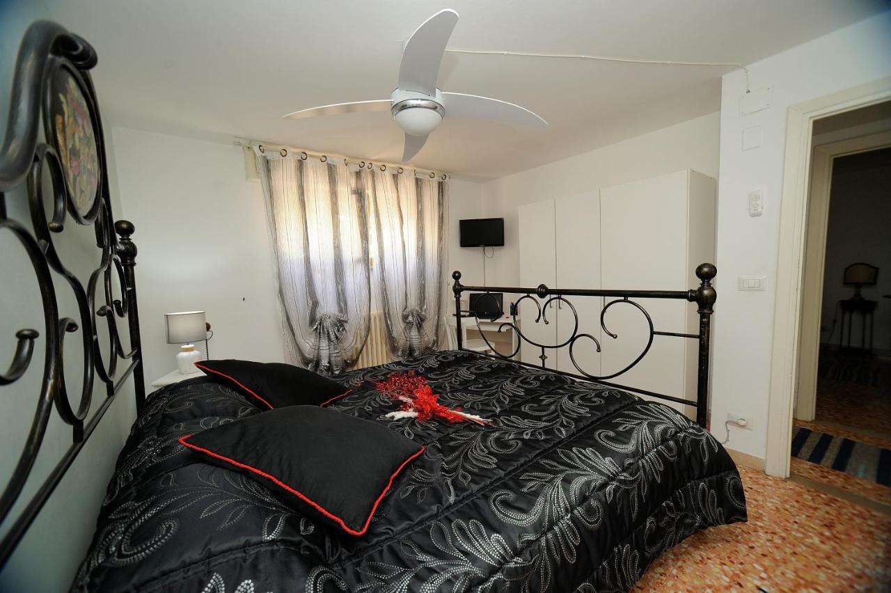 Casa Di Manu Apartment Монтекатини Терме Екстериор снимка