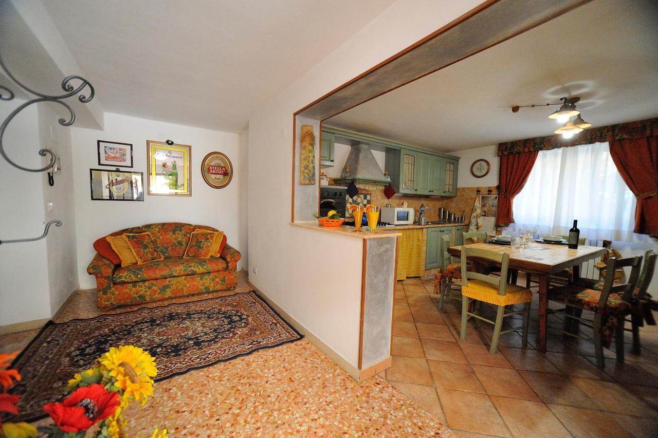 Casa Di Manu Apartment Монтекатини Терме Екстериор снимка